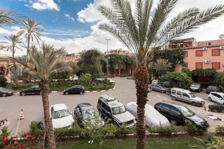 Apartamento Riad Alaoui 146 With Swimming Pool And Free Parking Marrakesh Exterior foto
