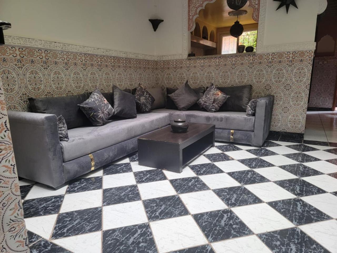 Apartamento Riad Alaoui 146 With Swimming Pool And Free Parking Marrakesh Exterior foto