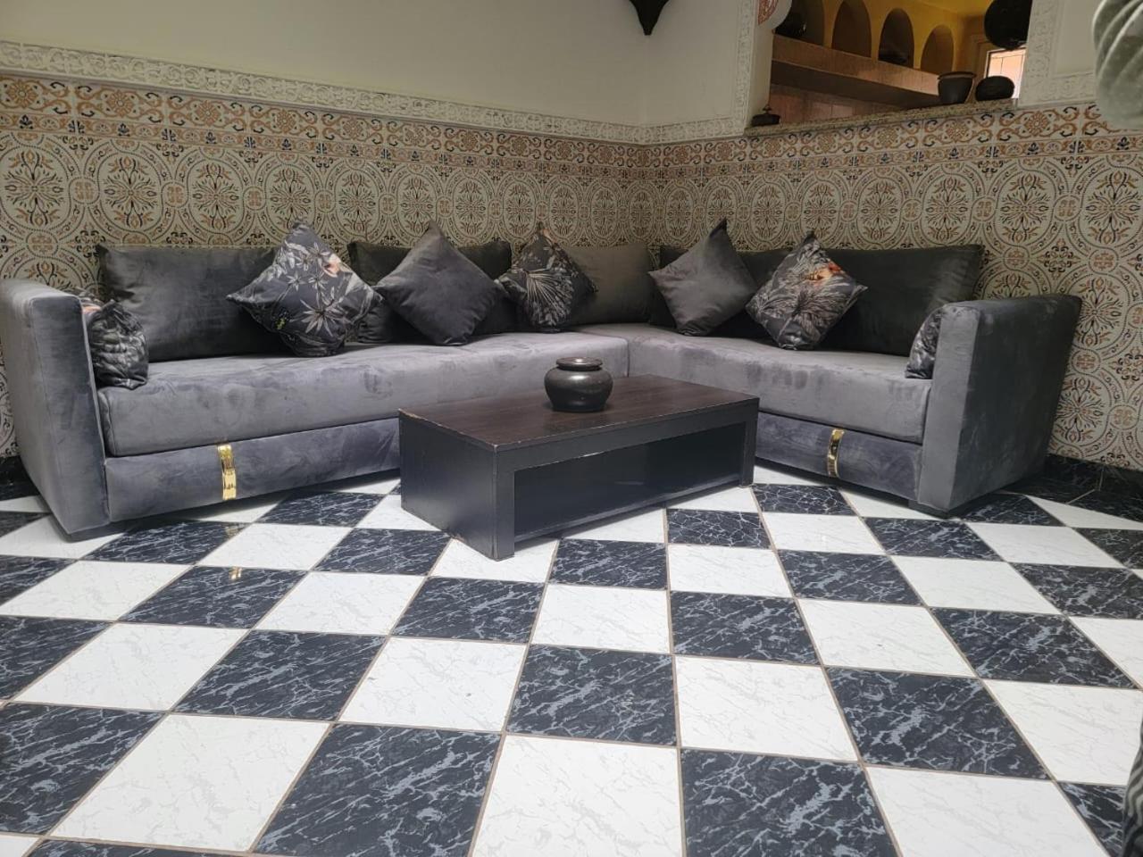 Apartamento Riad Alaoui 146 With Swimming Pool And Free Parking Marrakesh Exterior foto